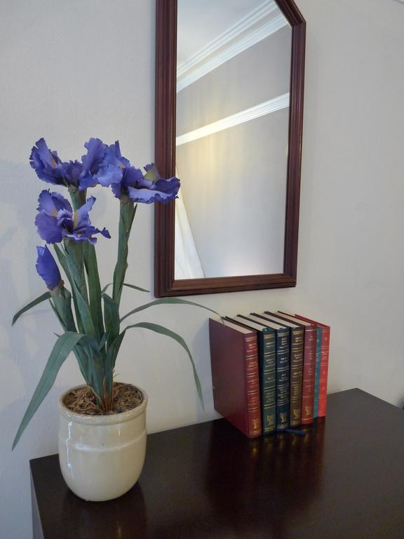 חלנדודנו Cornerways Guest House מראה חיצוני תמונה